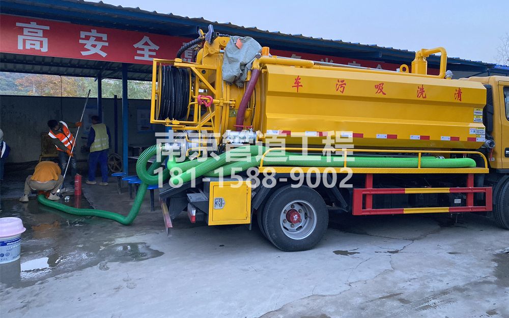 267南塑中建工地抽粪